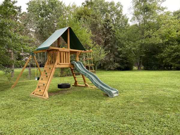 Cost of Play Set Assembly Service in Pleasant Grove