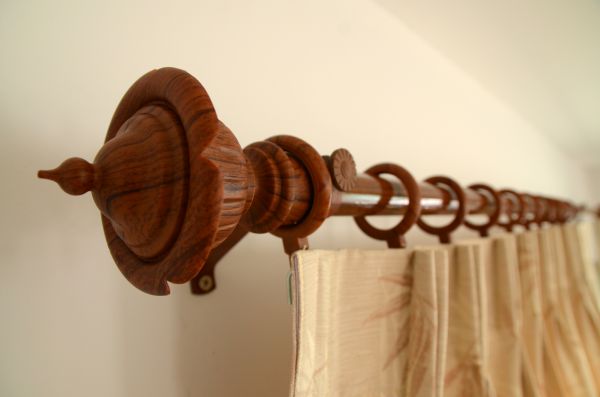 Cost of Curtain Rod Mounting in Pleasant Grove