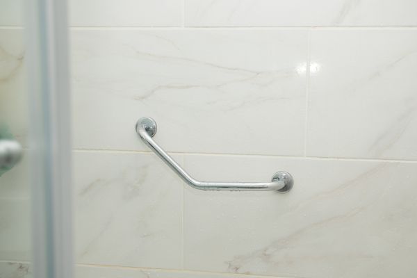 Cost of Toilet Grab Bar Installation in Pleasant Grove