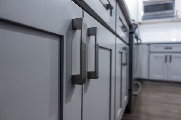 Cost of Hardware Mounting in Pleasant Grove