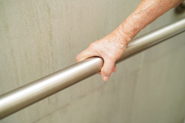 Cost of Tub Grab Bar Installation in Pleasant Grove