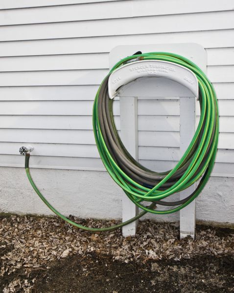 Cost of Hose Holder Installation in Pleasant Grove